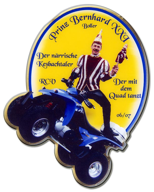 Bild von Bernhard XXI., der närrische Kesbachtaler, der mit dem Quad tanzt & 