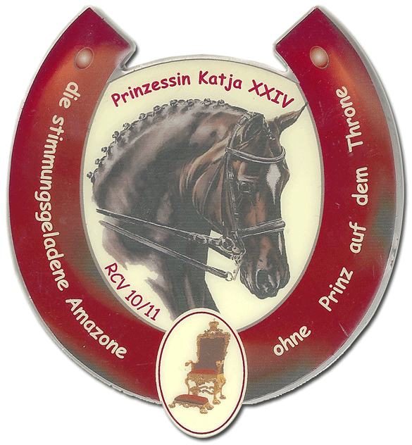 Bild von  & Katja XXIV, die stimmungsgeladene Amazone ohne Prinz auf dem Throne